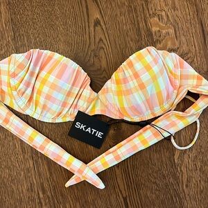 Skatie Bikini Top